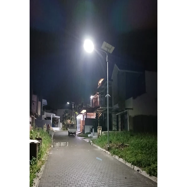 Lampu Jalan PJU 3 In One 80 Watt TKDN